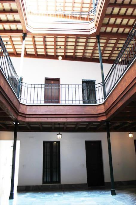 Fancy Apartment In A Historic House, Chiclana City Center By C. Dreams Chiclana de la Frontera Exterior photo